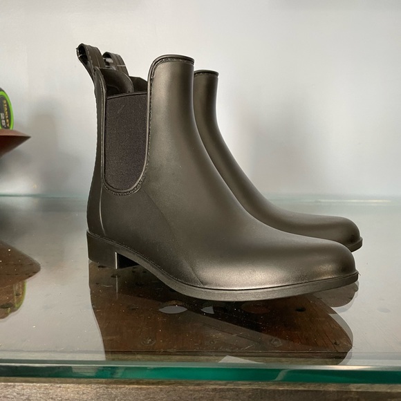 Sam Edelman Rainboots NWOT sz4/ Euro 34 - Picture 1 of 6